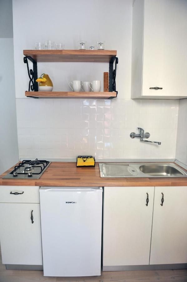 Studio Apartman Bandb Ðakovo Exteriör bild