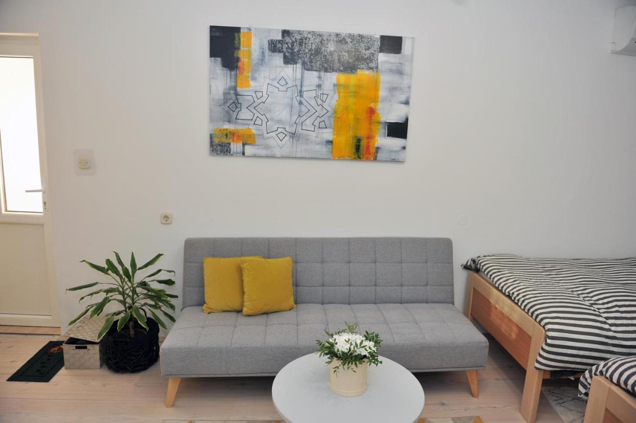 Studio Apartman Bandb Ðakovo Exteriör bild